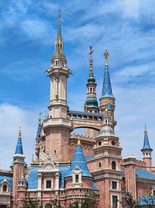 想玩斯宾尼城堡?最新版本下载地址分享