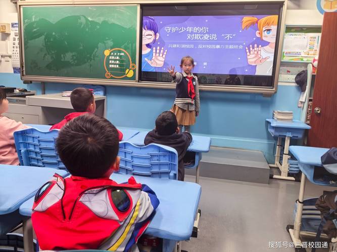 曾经的校园霸凌者，如今是我的按摩店顾客，新地址快来预约！