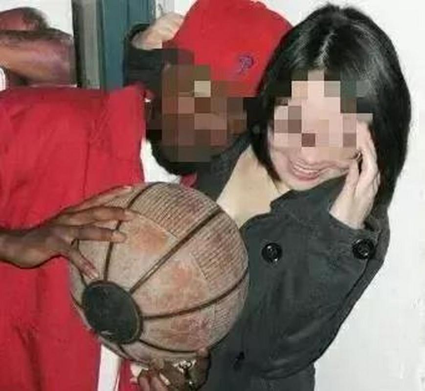 妻子婚内出轨被染黑?完整事件版本大全,细思极恐