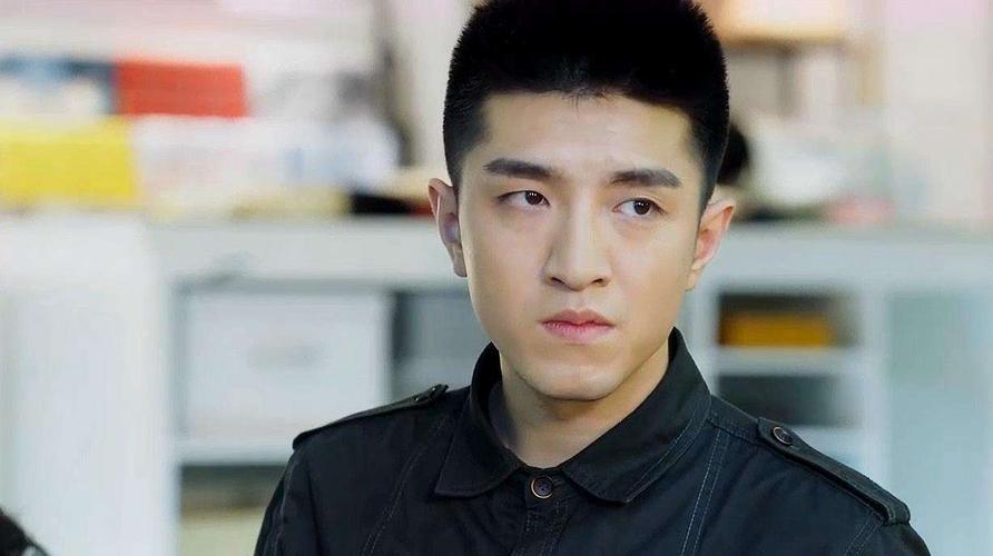 曾经欺负我的不良少年竟然来我的按摩店?下载地址是什么?