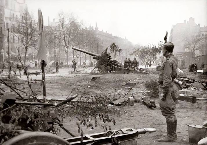 为炮而战官网入口:下载游戏,轻松开战