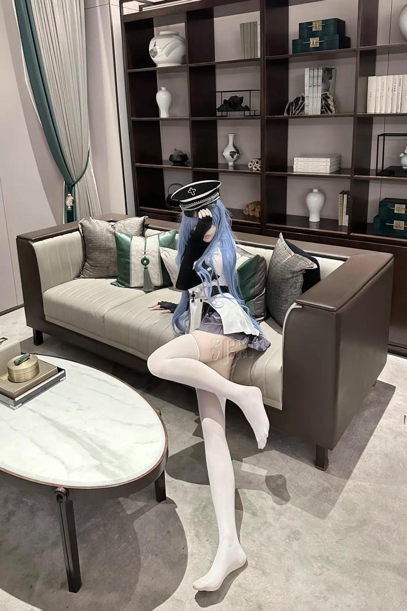 想教妻子cosplay？官方网站提供详细指导和素材