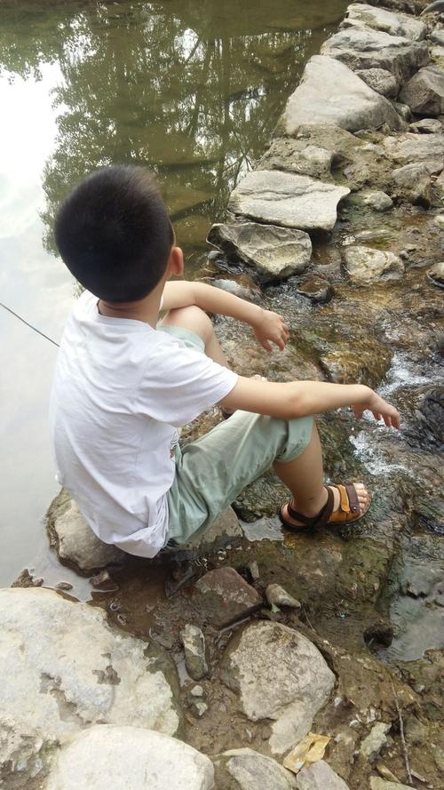 想玩我的秘密暑假时光2?这里提供最便捷的下载途径!