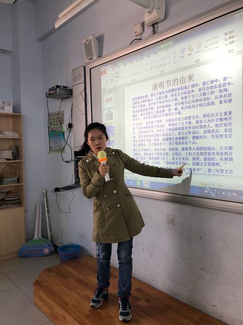 班上女生用色情券吧最新版本?家长如何引导孩子?