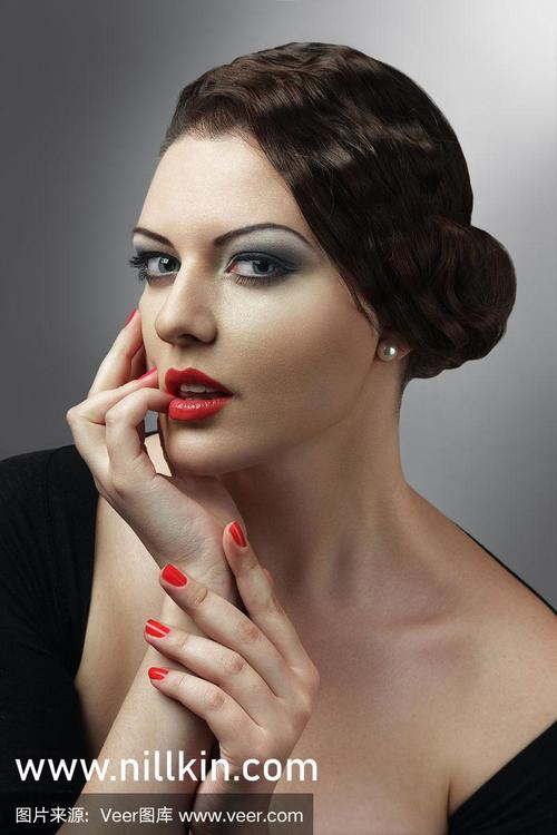 夜店高手之御女心经官网:7月18日,开启你的夜店传奇!