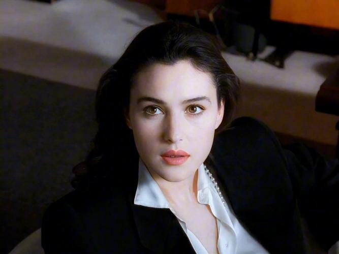 急寻时尚女王莫妮卡第一季完结官方网站,快来分享