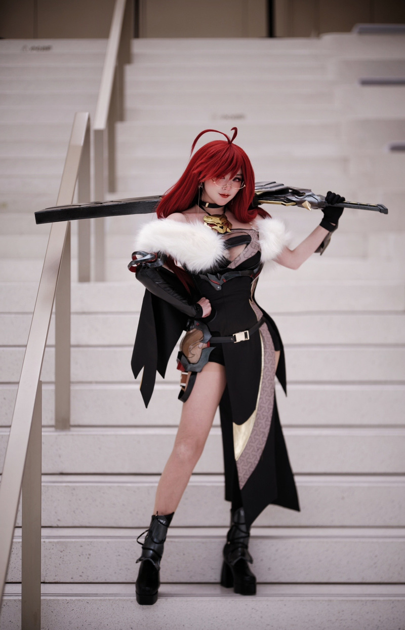 想看coser幕后?汉化版花絮最新更新来啦!