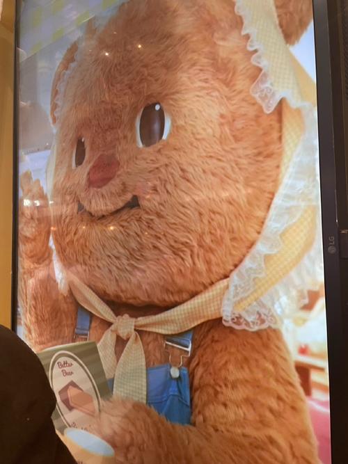 丹弗斯小姐内有小熊:官方网站入口及游戏精彩内容介绍