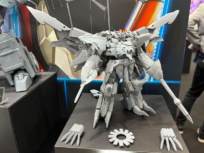 原型勇者所有版本合集：哪个版本最好玩？