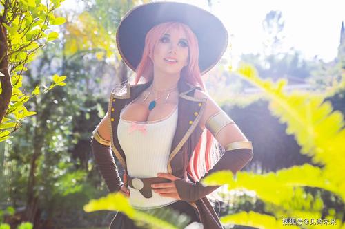 高塔之城的莉兹最新版本下载，精彩剧情等你体验！