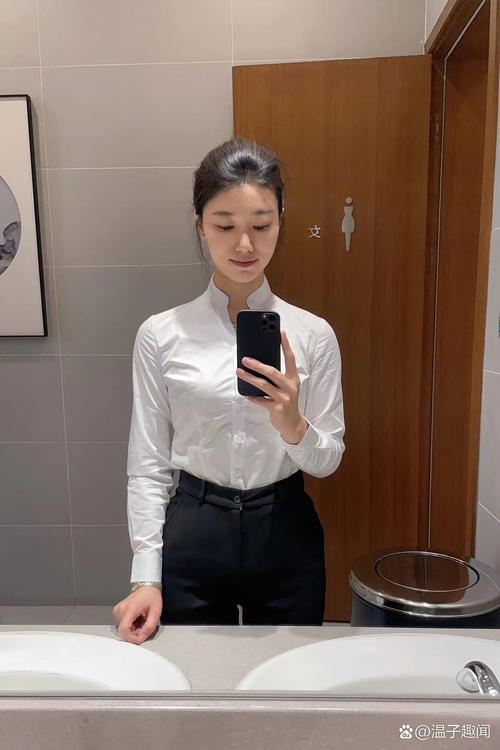 公司女孩最新趣闻:爆笑瞬间和职场心酸泪