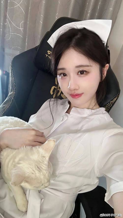 寻找轩子巨二兔官网?粉丝必备导航入口!