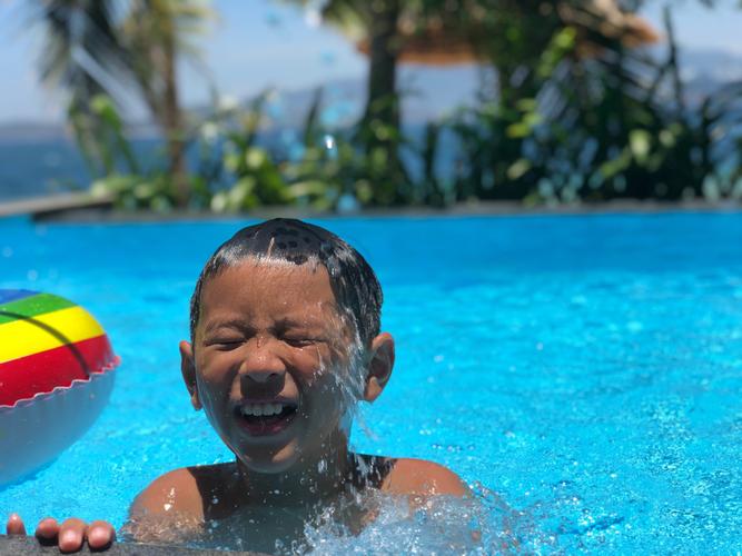 急速下载我的秘密暑假时光2安卓:角色扮演,暑假探险等你开启!