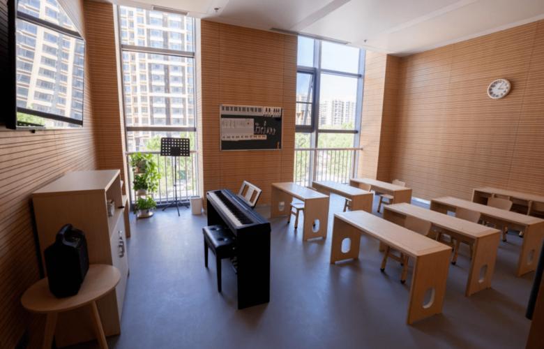 表演课内有他链更新地址:最新资源分享,不容错过!