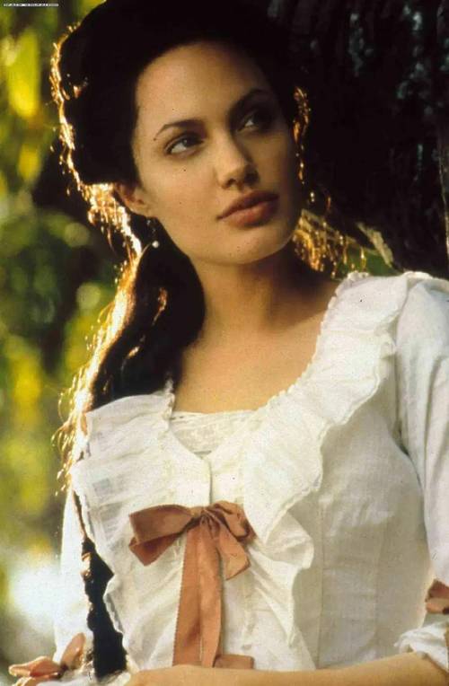 欲望交响曲V0.45绅士游戏剧情介绍:揭秘游戏背后故事