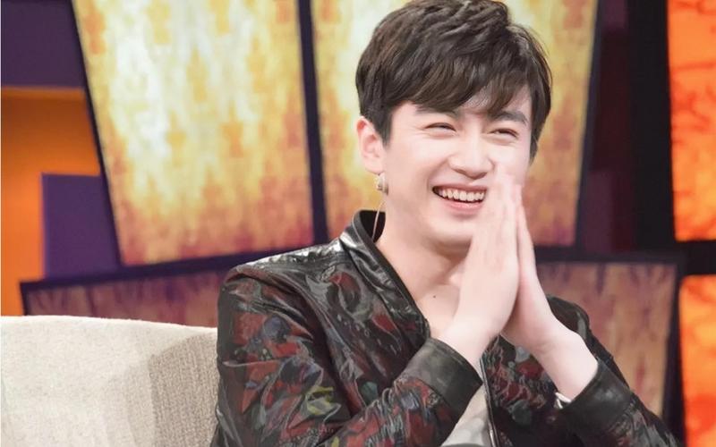 热门游戏明星代言:陈晓版杨过陪你一起玩转江湖