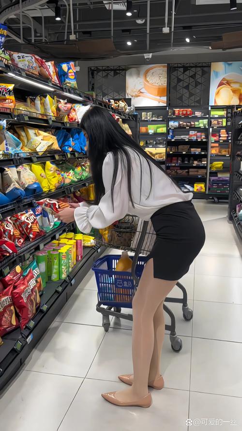 超市的漂亮姐姐安卓版在哪下？攻略来了快来拿！