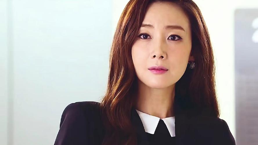 想知道全面诱惑2最新版本是多少？教你几招快速查询！