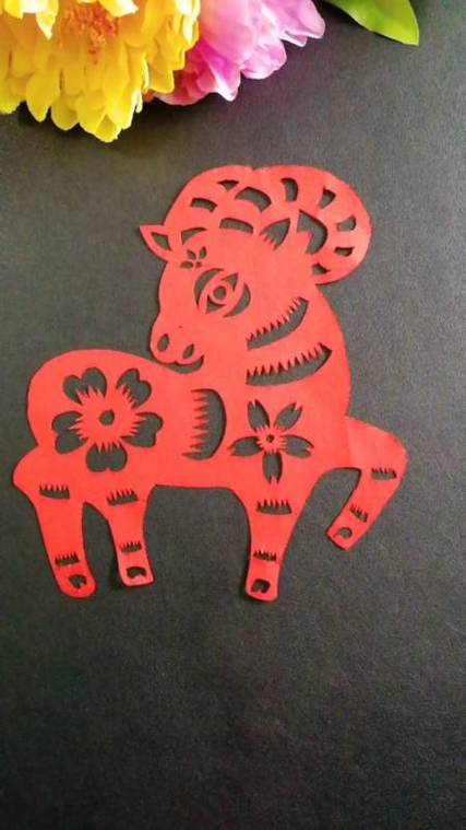 剪羊羊最新版本号怎么查?两种方法立刻找到答案!