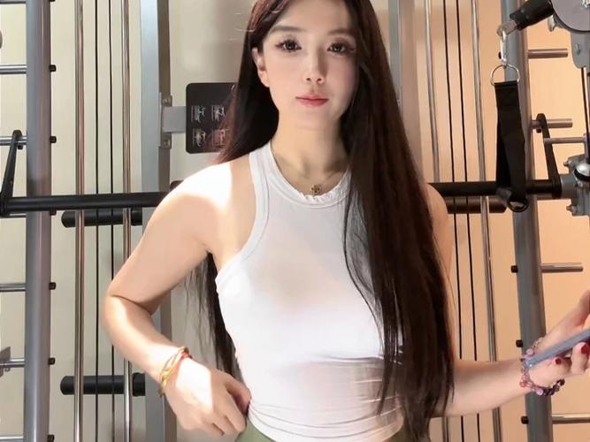 秀人网娜娜最新动态如何关注？官方推荐不遗漏！